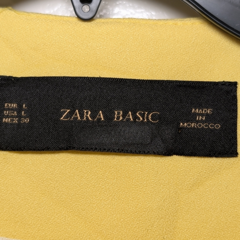 Zara Basic Yellow Collarless Jacket Size L Silver… - image 2